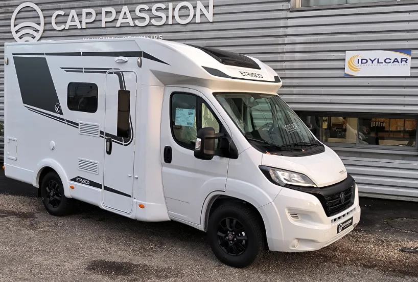 Camping-car - Etrusco - T 5900 FB